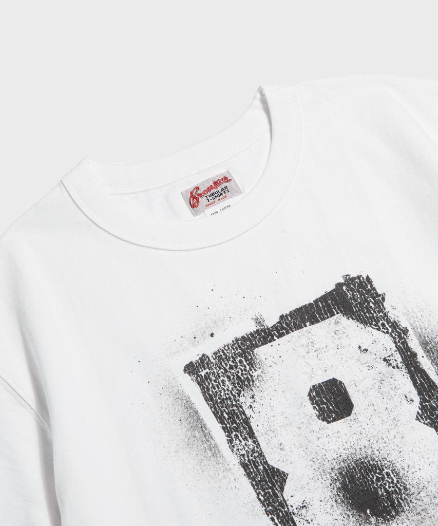 Beulonseun Spray Number Loopwheeled Graphic Tee White