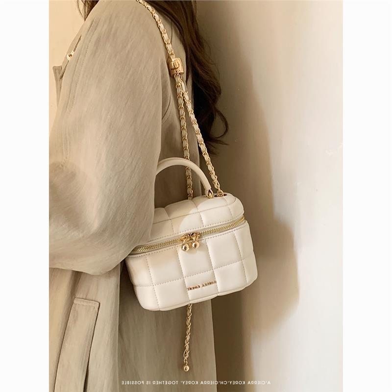 IELGY Ladies Chain Shoulder Messenger Box Bag