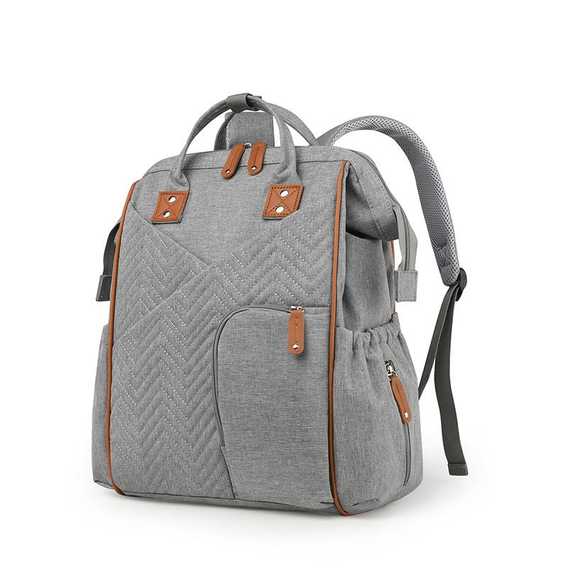 Large-capacity Mommy Bag, Perfect for Moms To Carry When Going Out with Their Baby, a Casual and Versatile Backpack, a Stylish Mommy Bag for Mothers