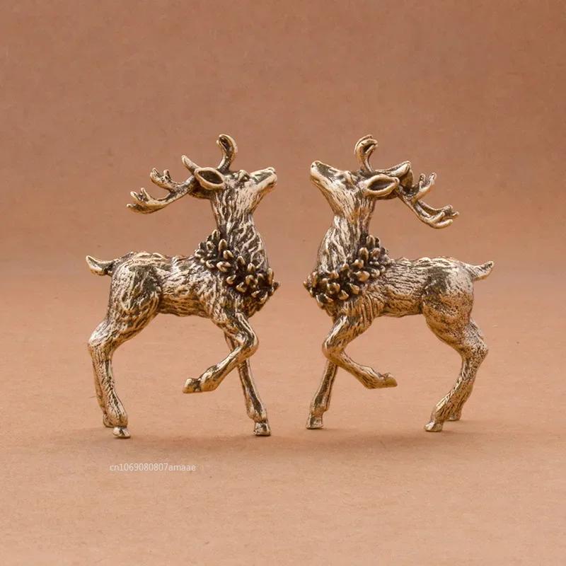 A Pair of Vintage Copper Deer Ornaments 2pcs Solid Brass Sika Deer Elk Living Room Ornaments Home Christmas Decoration
