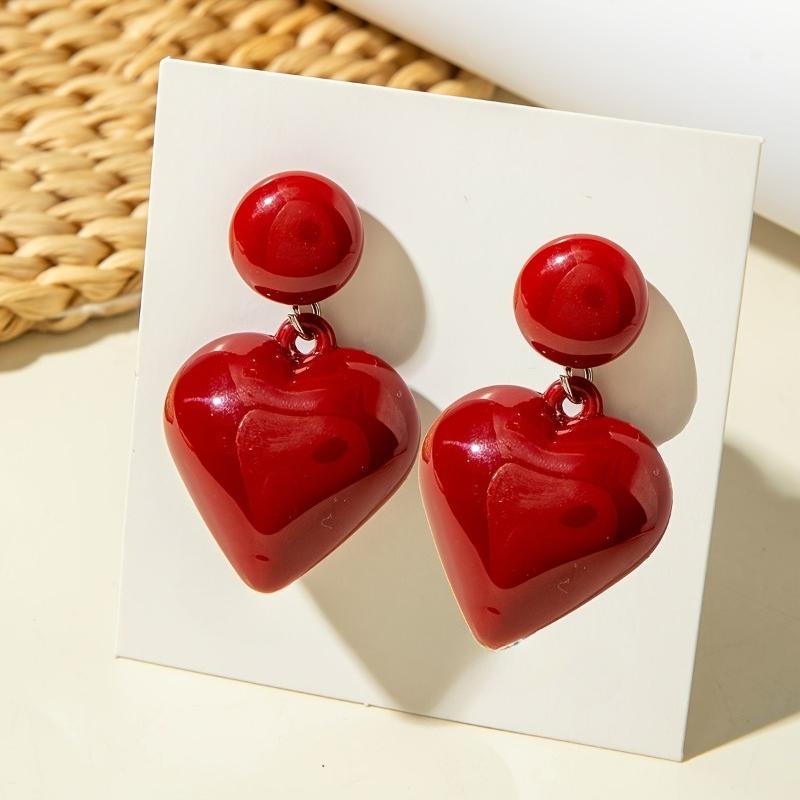 

Elegant and Fashionable Red Color Heart Pendant Earrings, Women s Personalized Trendy Holiday Accessories Zircon