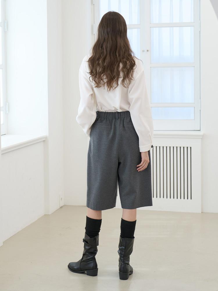 L By L Wool Grey Pintuck Half Pants