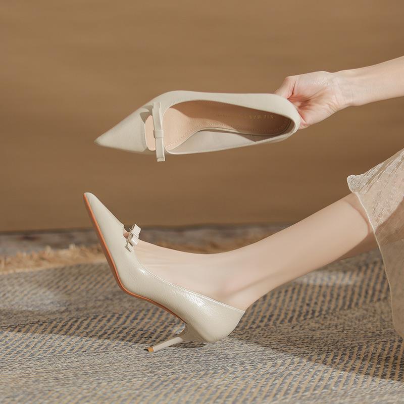 735 temperament bow hollow pointed head thin heel women's versatile high heels sexy girl shallow mouth fashion women's shoes