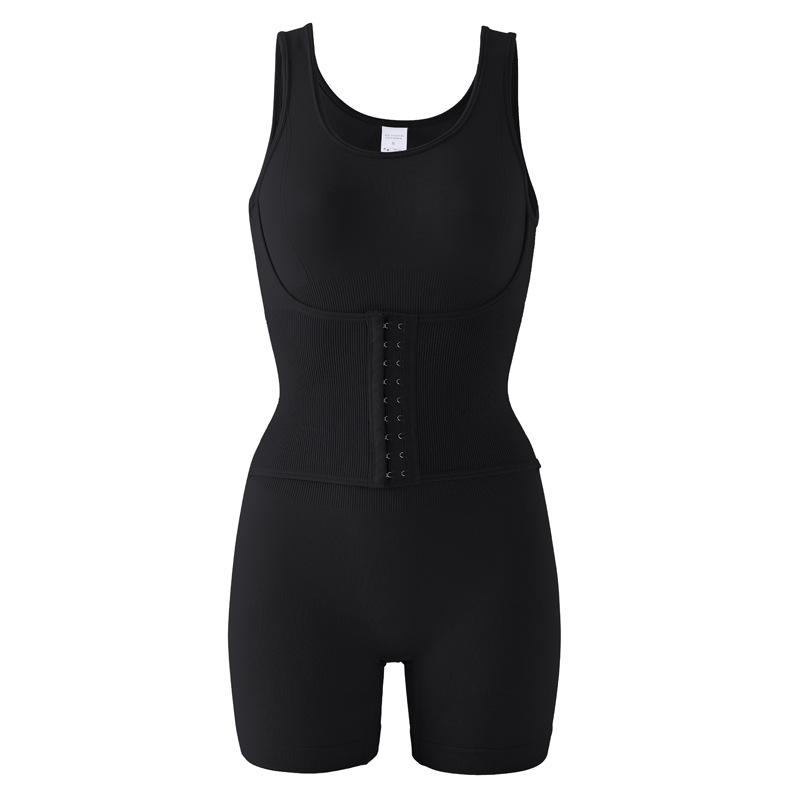 

Боди на пуговицах большого размера: подтягивающий живот, приподнимающий ягодицы, утягивающий талию, трусы-слипы, со встроенной поддержкой груди S чёрный