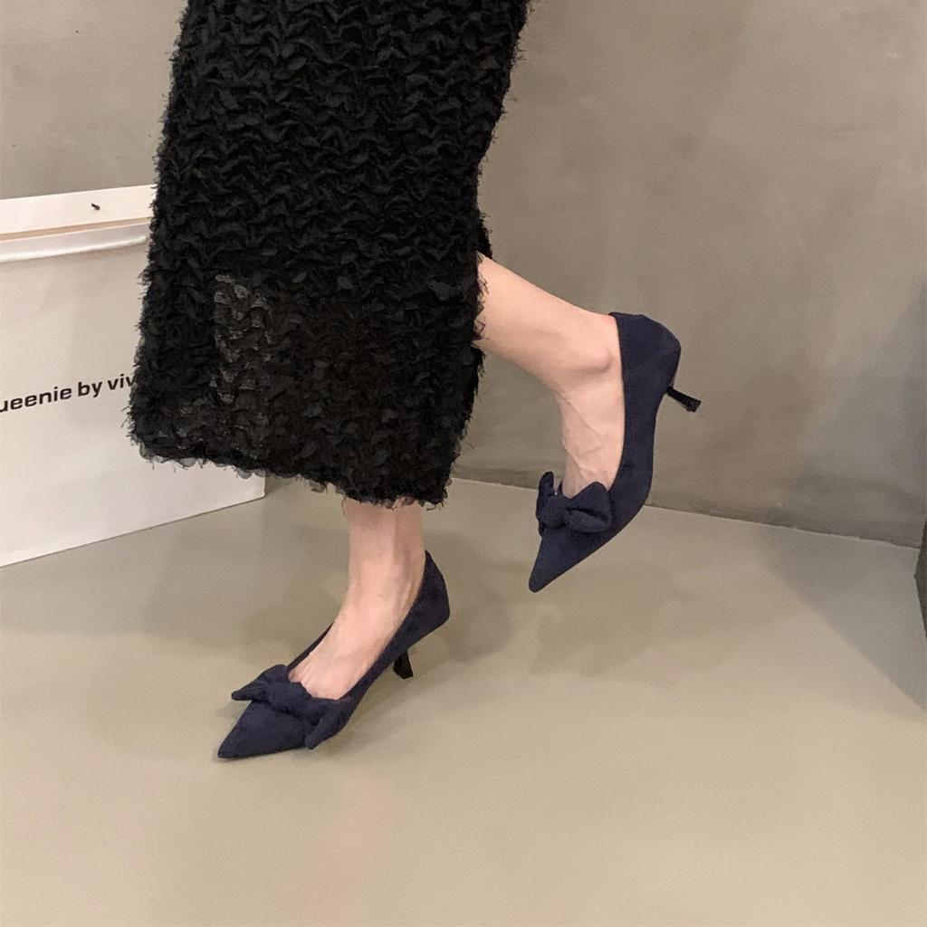 Niche French black high heels women's shoes 2025 new spring and autumn temperament suede bow pointed single shoes
