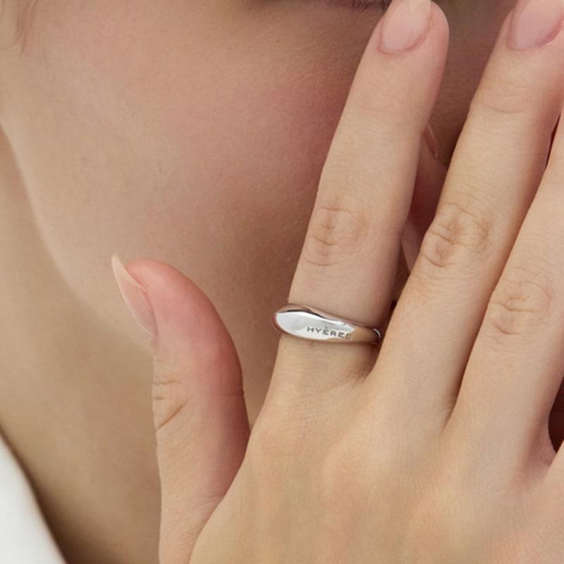 hyeres-lor Champagne Moon NEW Silver (W) Chunky Ring M HL2R58227W9