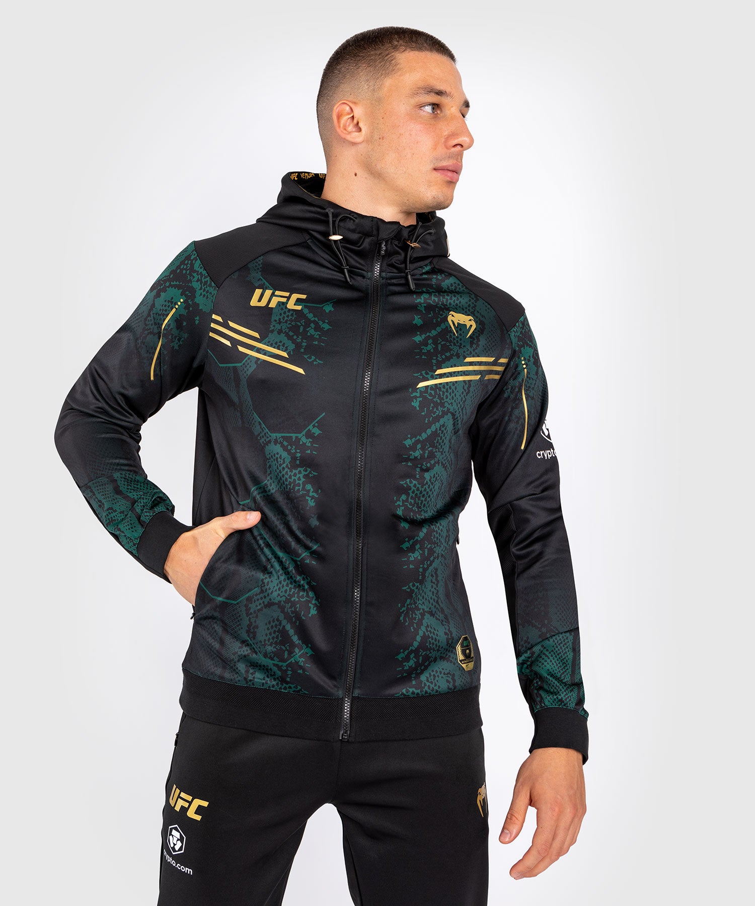 

Мужская толстовка UFC Adrenaline by Venum Authentic Fight Night - Зеленый/Черный/Золотой - Emerald Edition