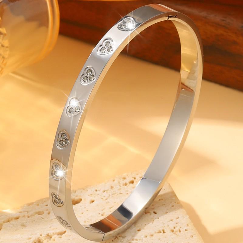 Starry Sky Silver Titanium Steel Bracelet for Women - High-End, Versatile, Full Diamond, Non-Fading Fashion Accessory
