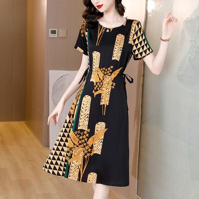 Charmantes Retro-Blumen-Luxus-Seidenkleid - Anmutige Damen-Vintage-Kleidung für den Sommer