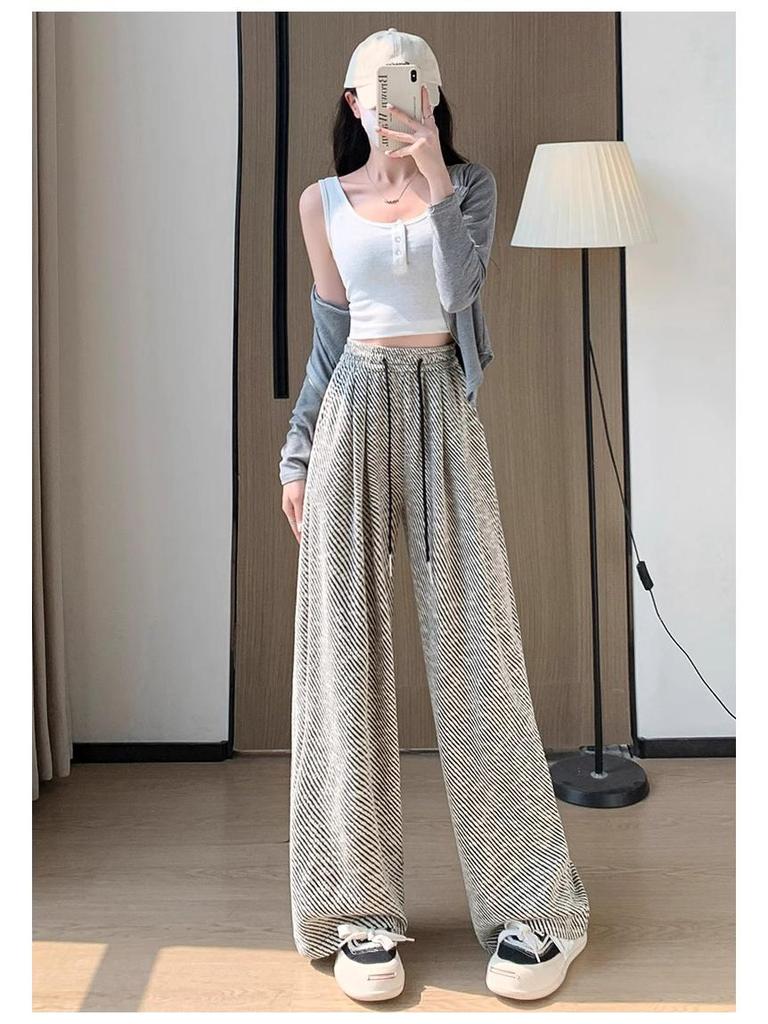 Sommerhose für kleine Frauen mit hohem Bund, Streifen und weitem Bein