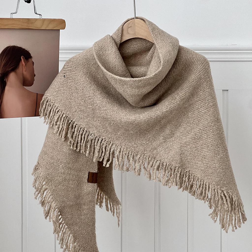 Women's Fashionable Wool Shawl, Women's High-end Sense, Fashionable And Versatile, Warm Scarf, Solid Color Tassel Knitted Scarf