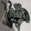 Gothic Gargoyle Fence Hanger Resin Dragon Winged Gargoyle Ornament Climbing Gargoyle Figurine for Garden Wall Porch Railings And Patio Decoration