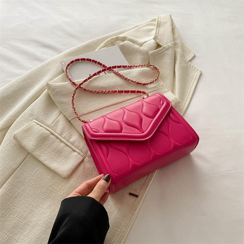 Stylish Black White Purple And Fuchsia Crossbody Chain Bag For Trendy Casual Outfits With Versatile Chic Design