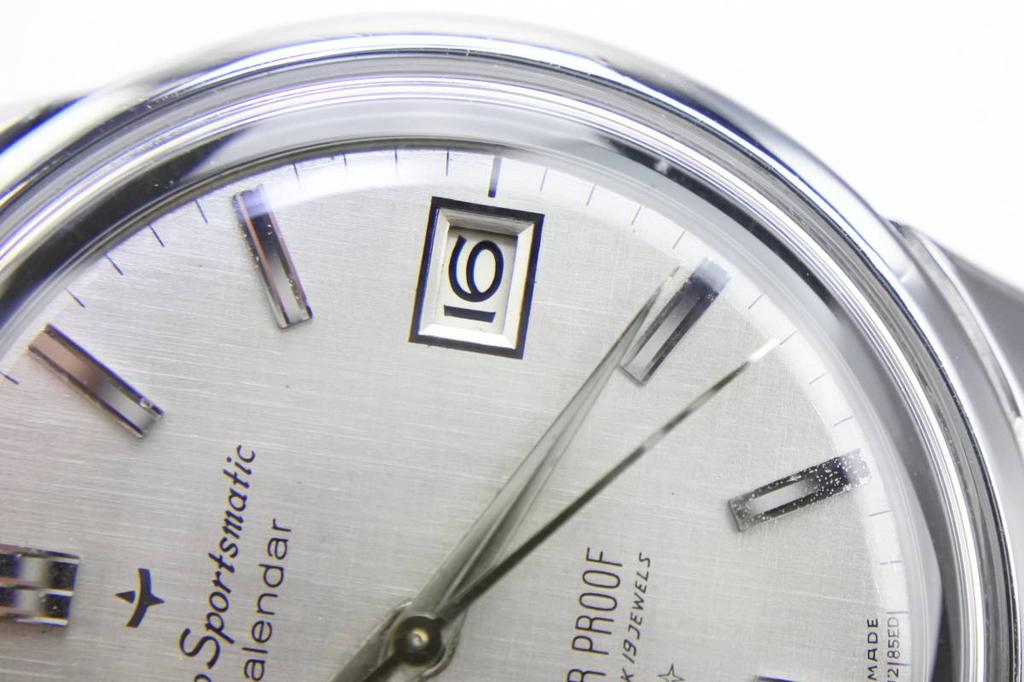 1960s masterpiece SEIKO SPORTSMATIC CALENDA 19 jewels J13057 dial Automatic Watch Stylish SEIKO strap Excellent condition