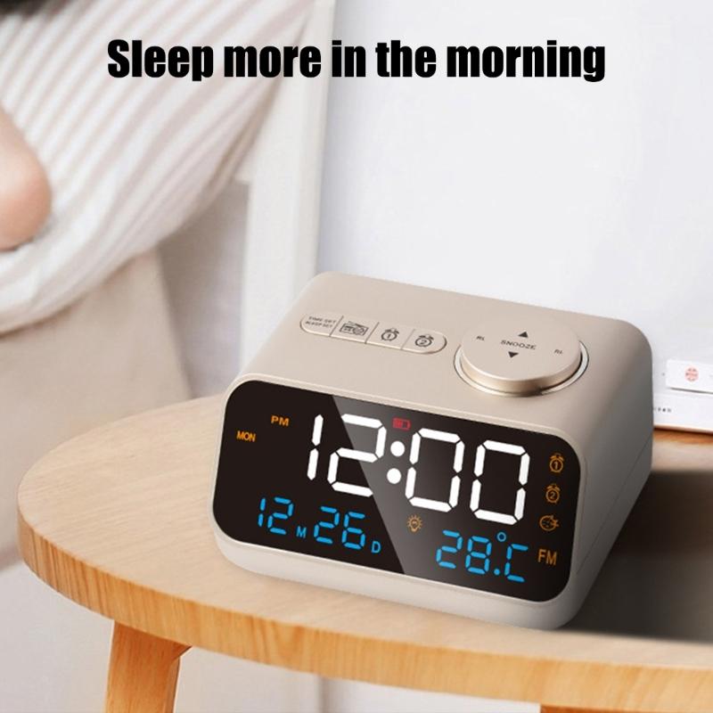 12/24 Hour Clock FM Radio LED Alarm Clocks with USB Charging and Temperature Humidity Display for Bedside Use