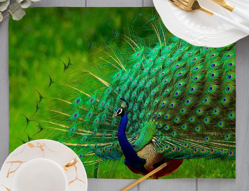 Europe Retro Mysterious Oil Painting Style White Green Couple Peacock Print Dining Mat Peacock Feather Linen Placemat Cup Pads 2pcs 30x45cm