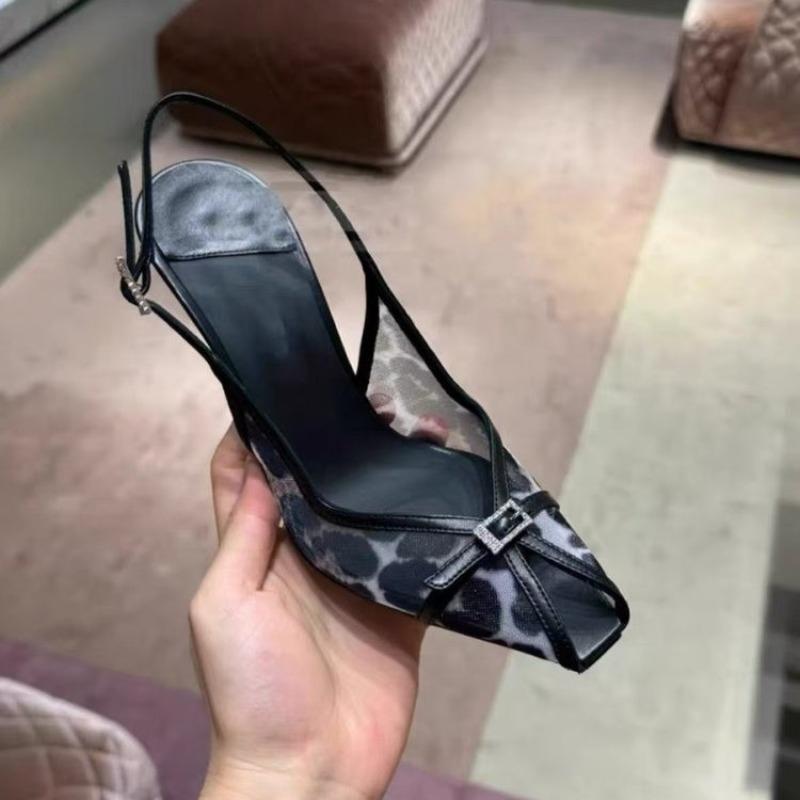 Pink Buckle Strap Women Sandals Fashion Crystal Hollow Out Female Pumps Spring Outdoor Slingback Fine Heel Zapatos Mujer