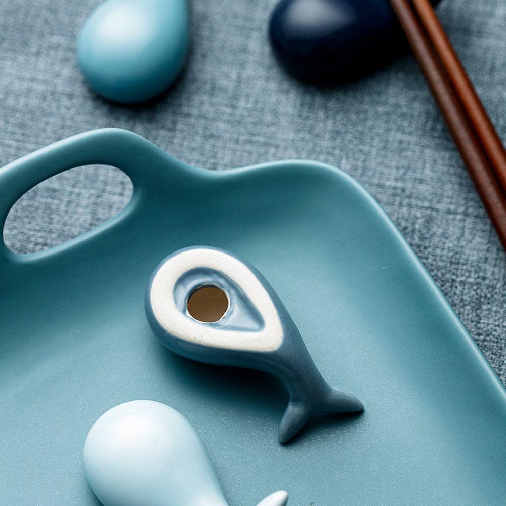 Whale Shape Home Decoration Hotel Kitchen Spoon Rack Tableware Chopsticks Stand Chopsticks Holder