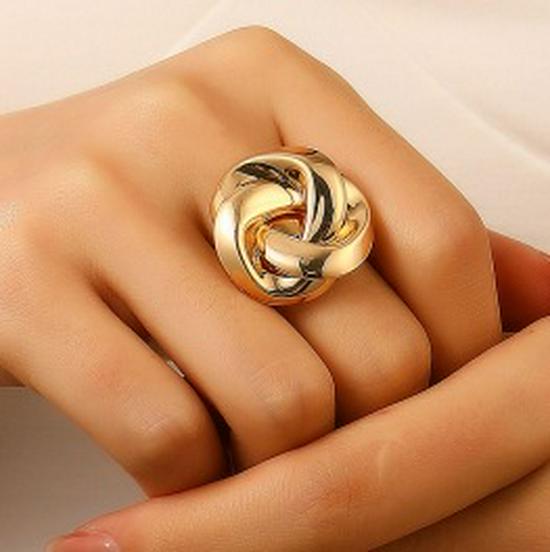 European & American Style Knot Jewelry Set: Women's Creative Necklace, Earrings, & Ring