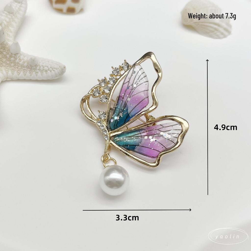 Light Luxury Rhinestone Butterfly Pearl Brooch – Hollow Design with Insect Button