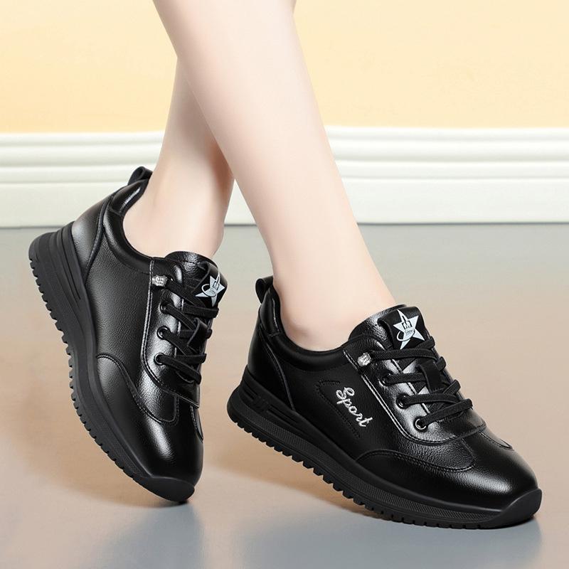 New Autumn Winter Fashion Non Slip Women's Comfort Warm Sneakers Mother High Top Thick Sole Soft Leather Shoes