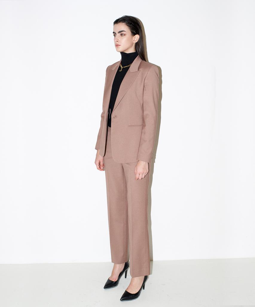 Chaenyuyog Sassy Straight Trousers [Beige]