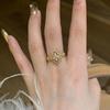 Vintage Arrow Ring for Women Old Money Style Retro Four Leaf Clover Thorn Brushed Diamond Ring