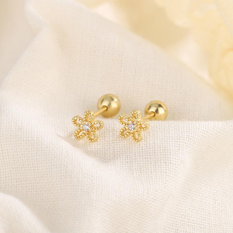 Mini Flower Screw Back Stud Earrings For Women High End Cool Tone Fashion Jewelry Elegant Daily Wear Accessories