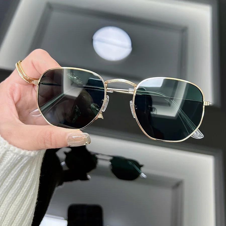 Vintage Square Sunglasses Women Men Fashion Brand Designer Retro Sun Glasses Female Male Mirror Ladies Traveling