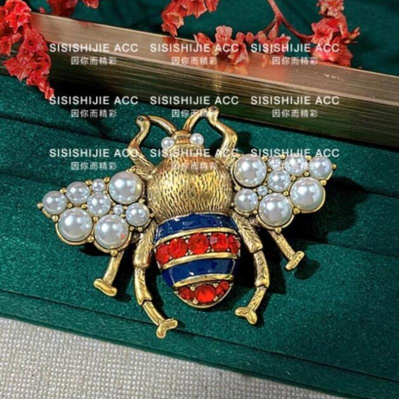 Broche Pectorale Animale Carino Personalità Ape Strass Pittura Olio Retrò Pregiato Squisito