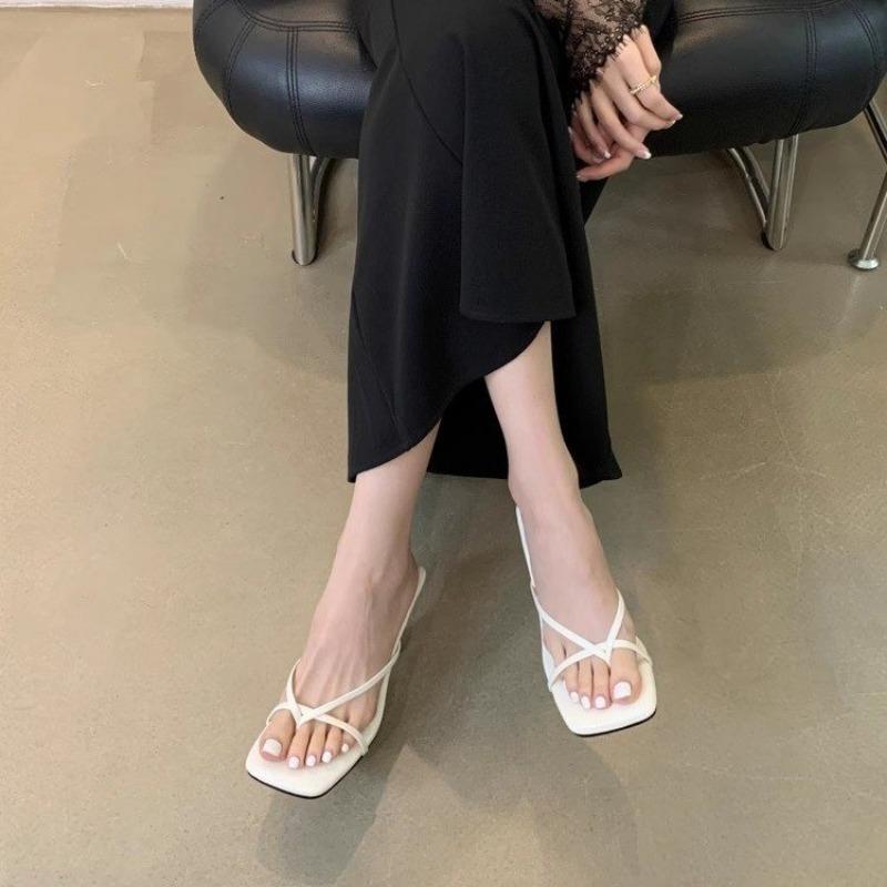 New Summer Fashion Shoes Flip-flops Sandals Slip-on Slippers Women's Sandals Square Toe High Heels