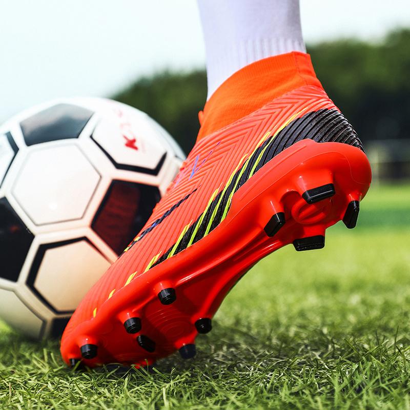 Soccer Shoes for Professional Men Lightweight Comfortable Long Football Boots for Spikes Outdoor Anti-Skid Wear-resistant Sport Activities Shoes