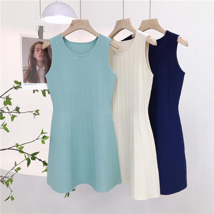 

Petite Women s Sleeveless Knit A-line Dress, Fresh Style, Waist-Cinched, Slimming, Short Skirt, Enhances Height Medium