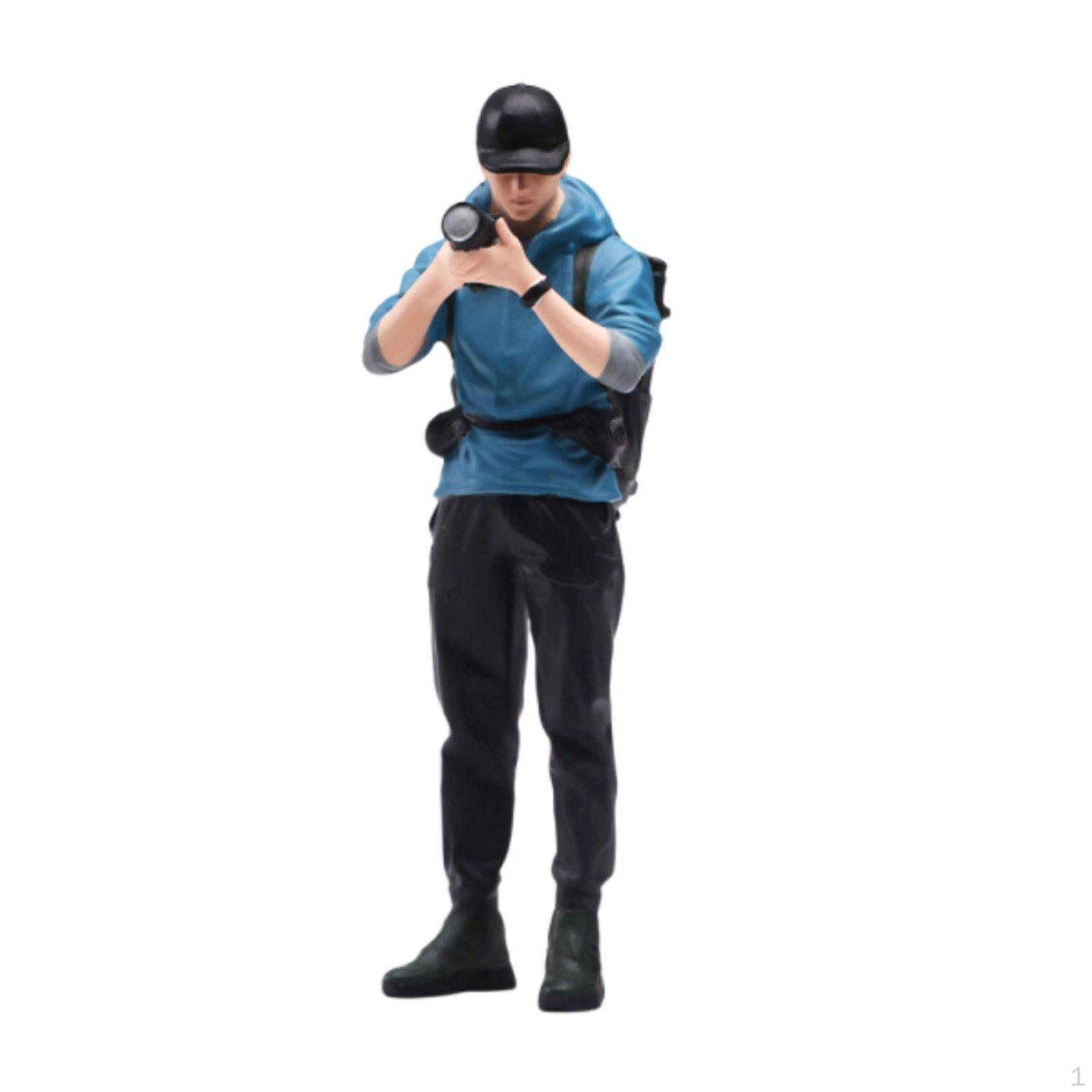 Resin Man Figurine with Camera Finely Detailed 1:64 Scale Photographer Figure HandPainted 1-64