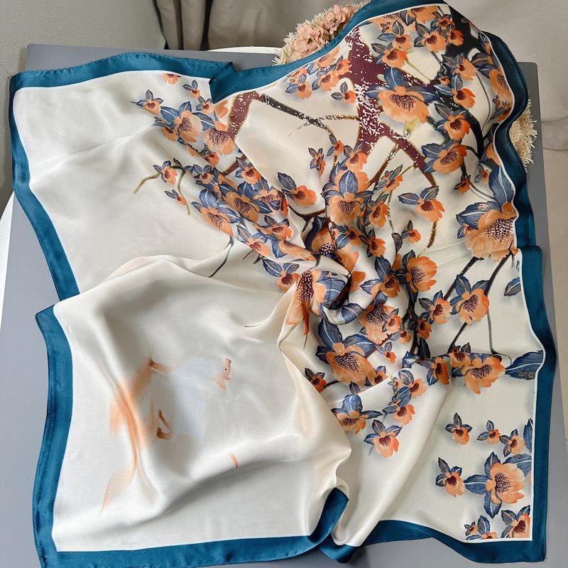 New Women Silk Printed Design Scarf For Women Fashion Neck Tie Hand Bag Foulard Wrist Kerchief Shawl Wraps Hajib Silk Scarves