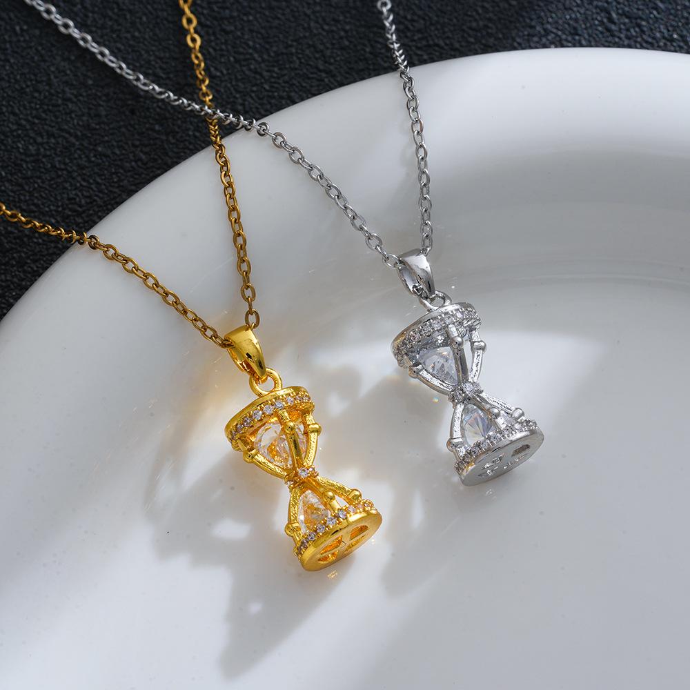 Titanium Steel Shiny Diamond Necklace - Women's Light Luxury Hip Hop Style Clavicle Chain