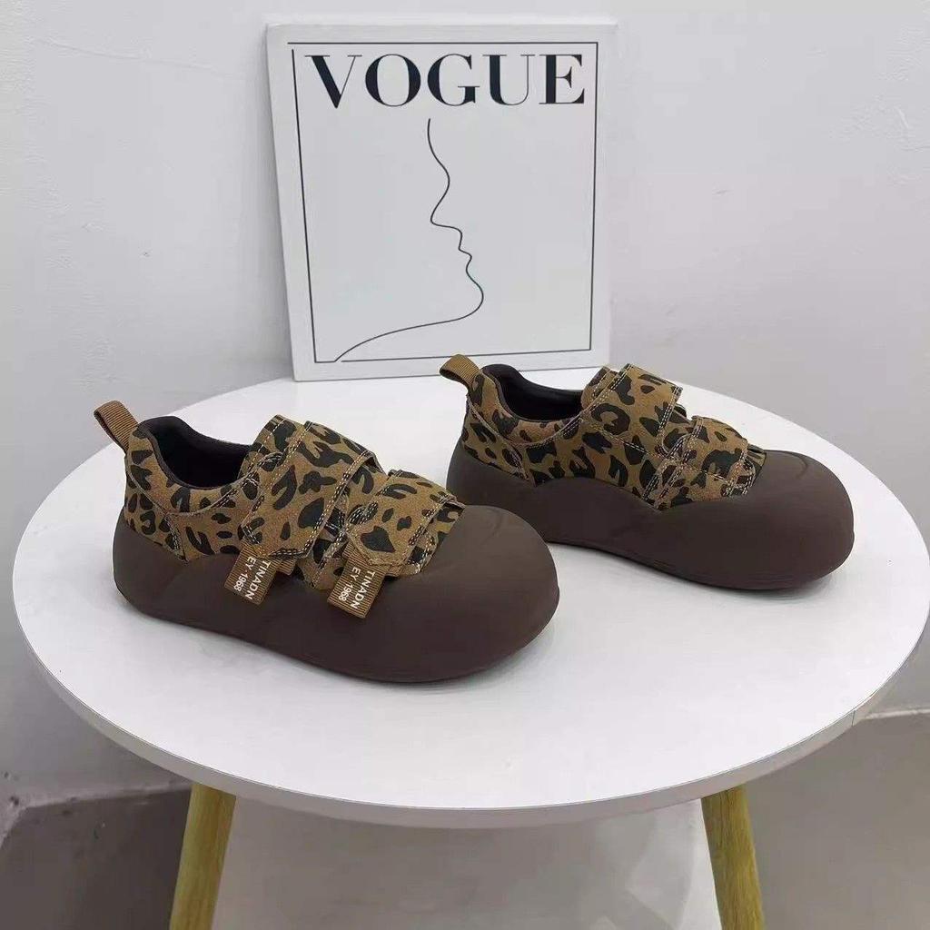 Retro leopard print Velcro ugly cute doll head board shoes 2025 autumn and winter new children's velvet Hanhan bread shoes