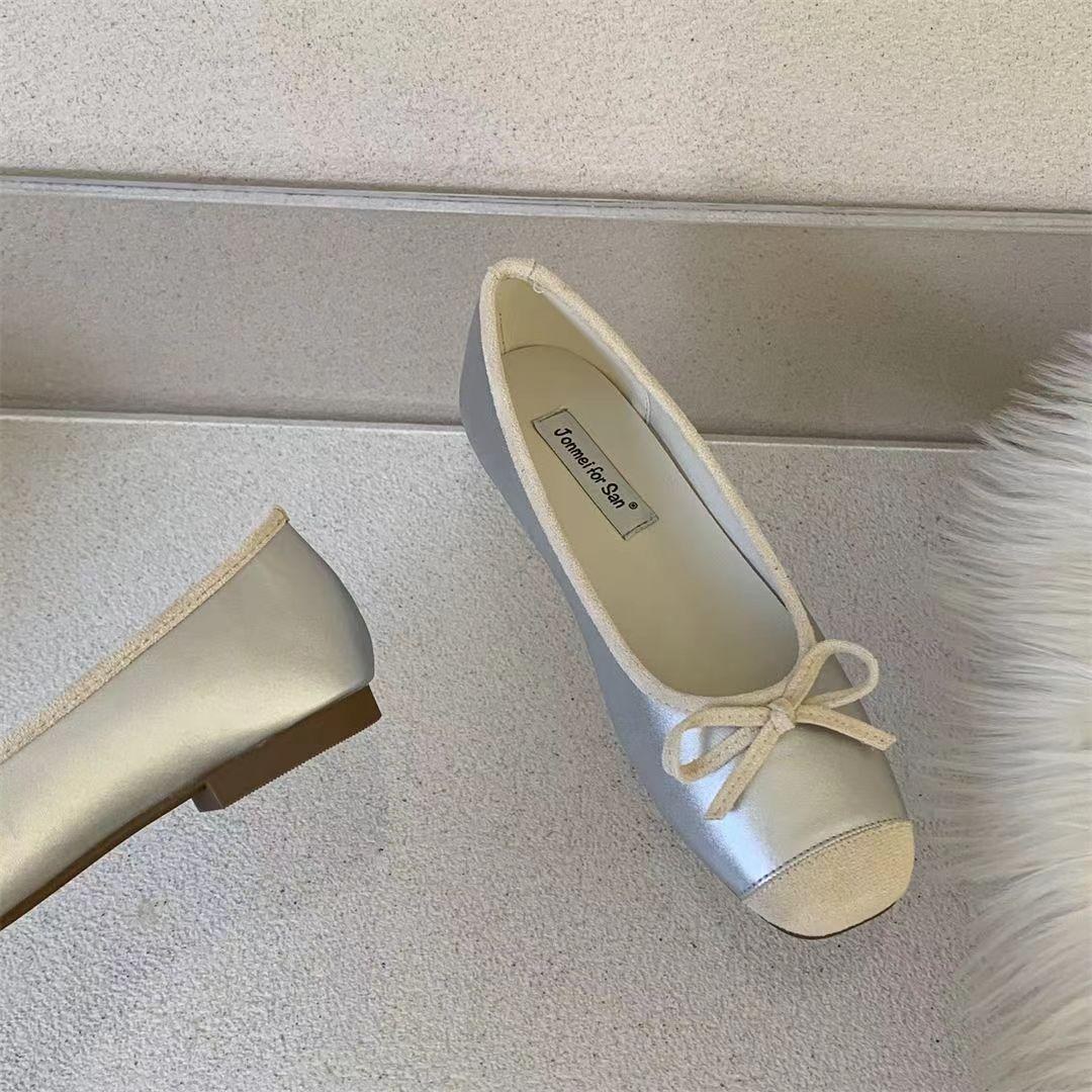 

Xiaoxiangfeng flat-bottomed single shoes 2026 spring and autumn new French evening gentle matching skirt casual shoes versatile 35 серебряный
