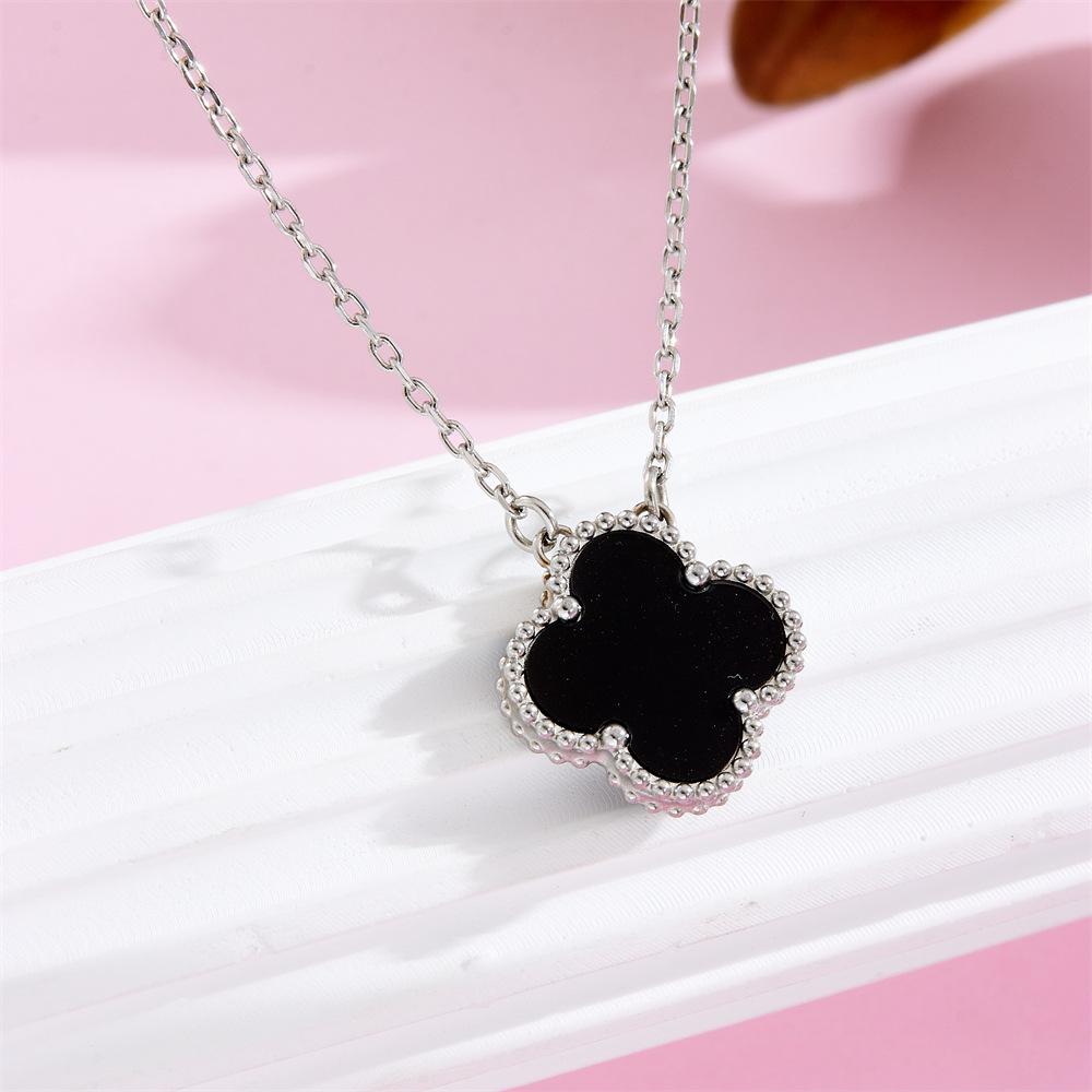 Wit Parelmoer Geluksklavertje Vier Omkeerbare Ketting Vrouwen Titanium Staal Lichte Luxe Niche Sleutelbeenkettinkje