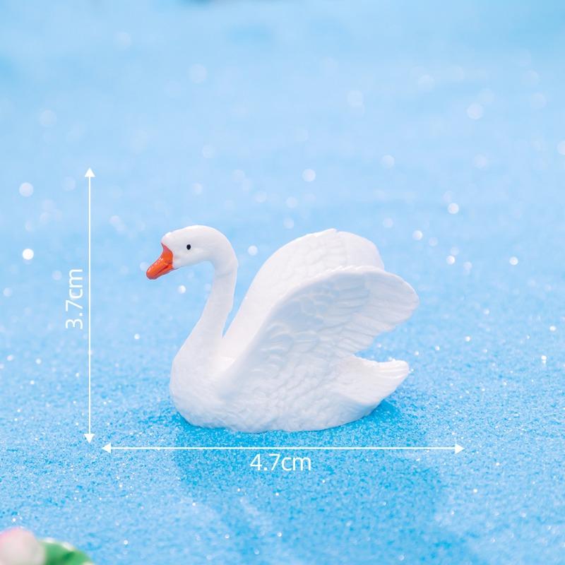 Simulované figurky zvířat bílé labutě, mechové ekologické lahve, doplňky pro dekoraci skalky a malé ozdoby