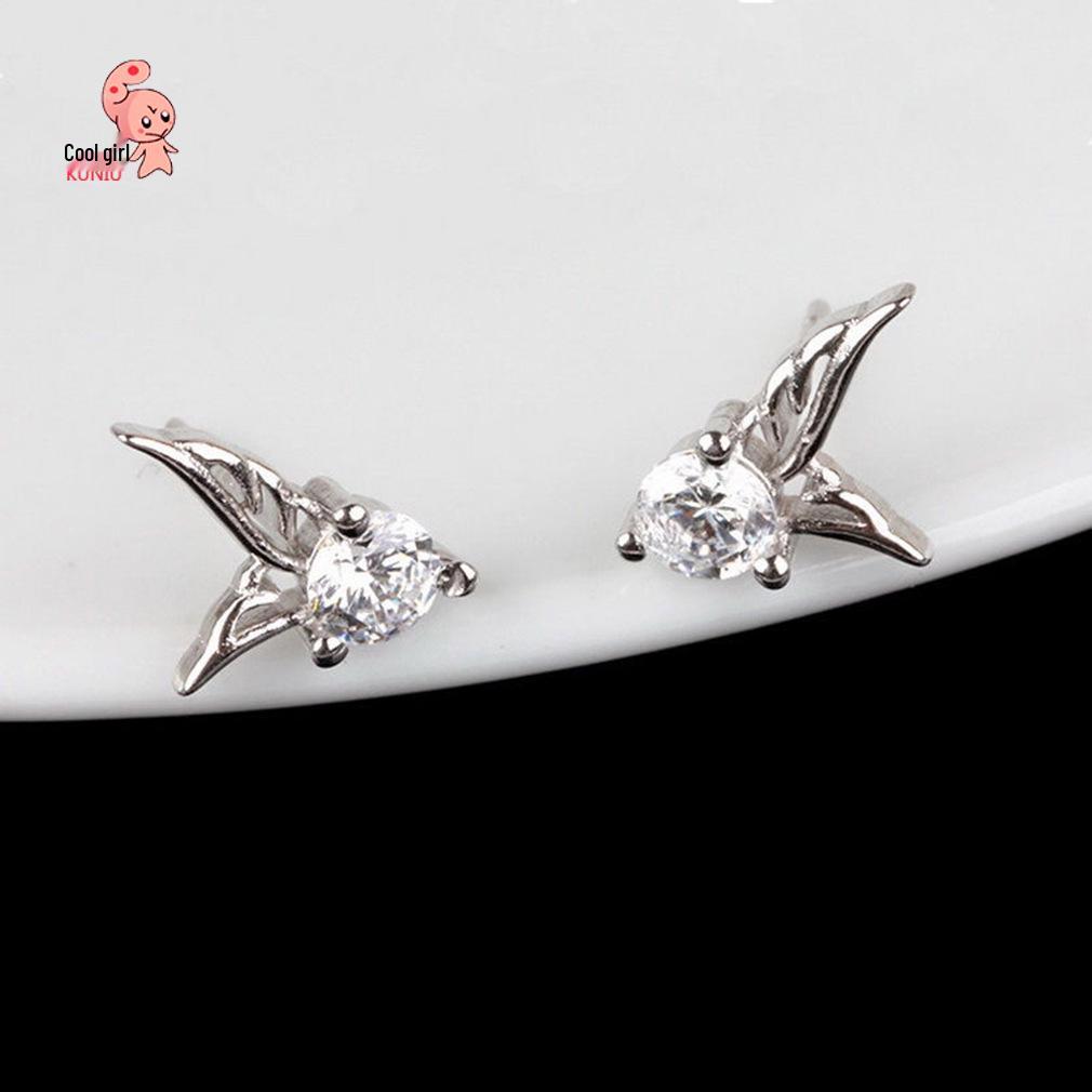 2017 Angel Wings Fashion Mini Stud Earrings - Small Ear Accessories