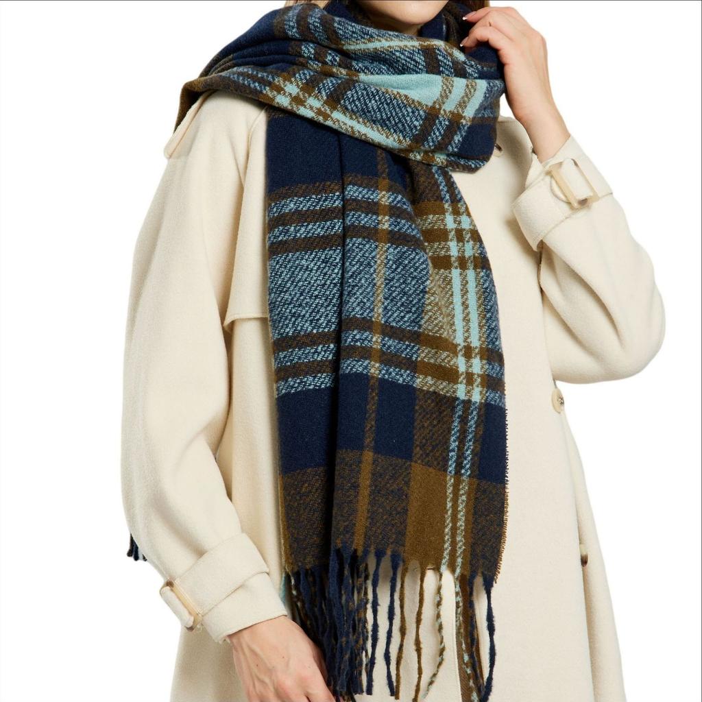 Plaid tassel scarf women's new autumn and winter versatile senior sense students keep warm simple and comfortable imitation cashmere scarf