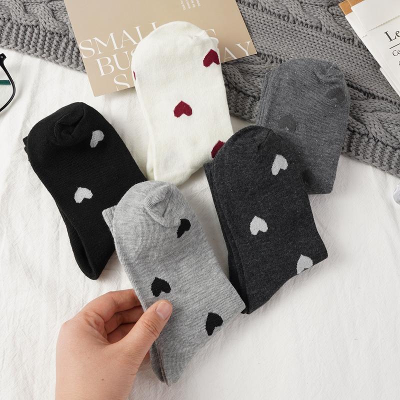ALLTOOALL Woman Socks Spring Autumn Warm Middle Tube Breathable Casual Sock Cute Heart Female Fashion Funny Gift Socks