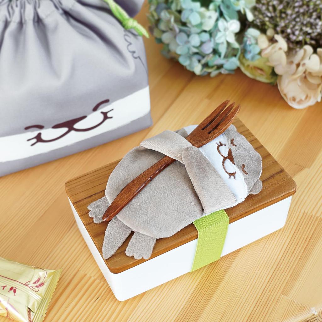 Toyo Case Gyutto Lunch Cooling Belt BIG Otter with Ice Pack Size Approx. W9.3 D2.5 H13.8cm LHB-B-03