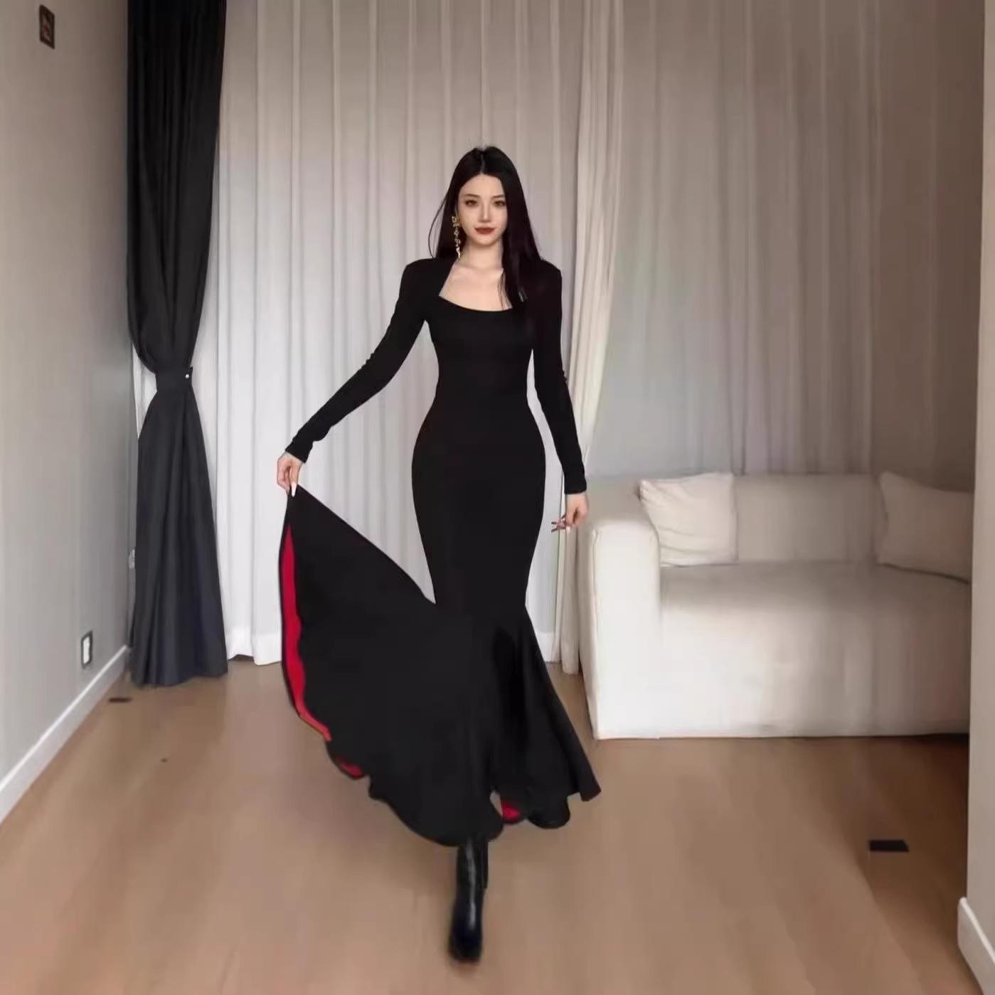 

Korean Style Elegant Red Bottom Patchwork Fishtail Dress with Square Neck and Long Sleeves for Women 2XL