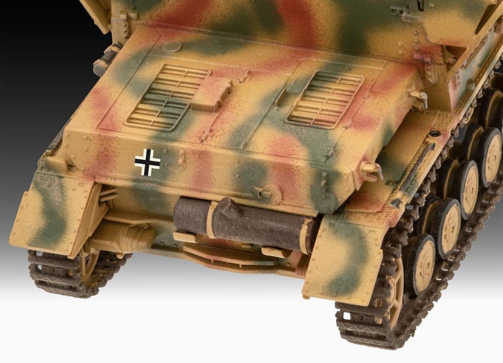 Kit de Modelo em Escala Revell Alemão Panzer IV Mobelwagen Flak 43 1/72 03363 3,7cm (Tanque)