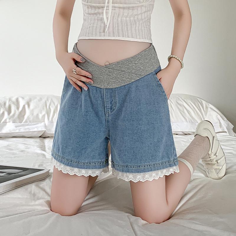 2026 New Style Tummy Support Maternity Denim Shorts with Lace Trim – Summer Wide-Leg Hot Pants