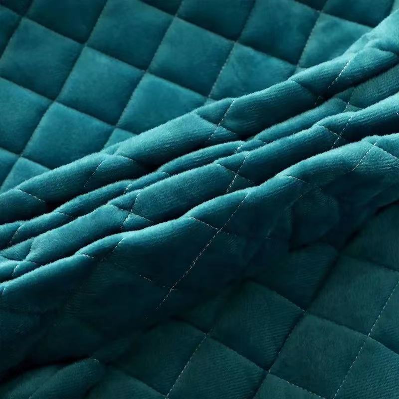 Короткий плюшевый стеганый чехол на изголовье «все включено» кружевной чехол на голову — фото 3