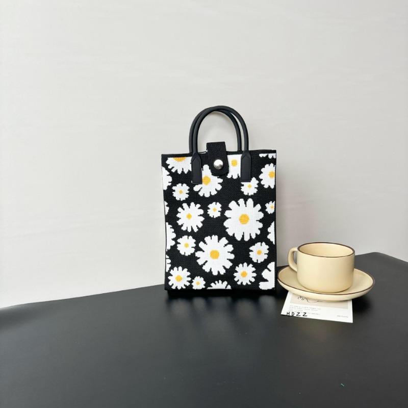 New large-capacity knitted bag, mobile phone bag, niche shoulder messenger bag, high-end, cartoon fashion handbag.