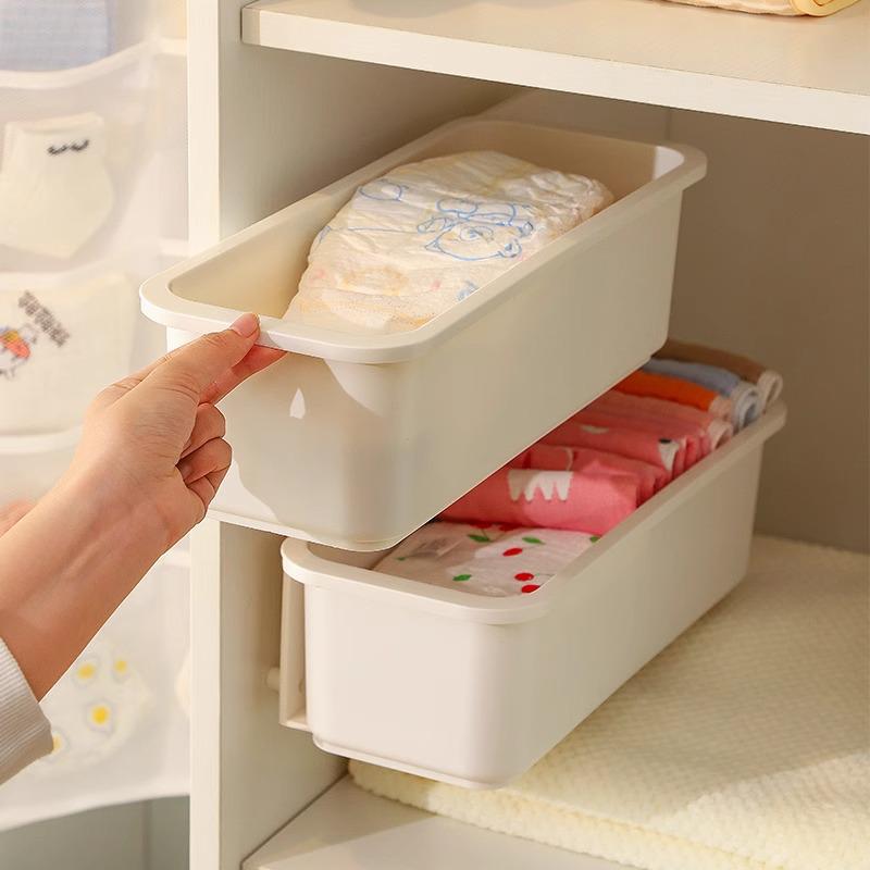 Hanging Wall-Mounted Underwear & Socks Organizer - Punch-Free Wardrobe Storage Drawer